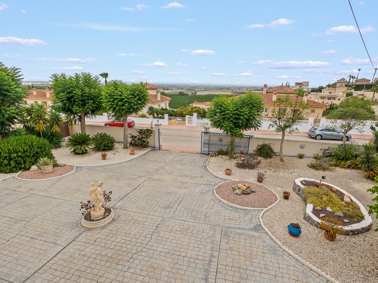 Villa for Sale in Algorfa, Alicante 10