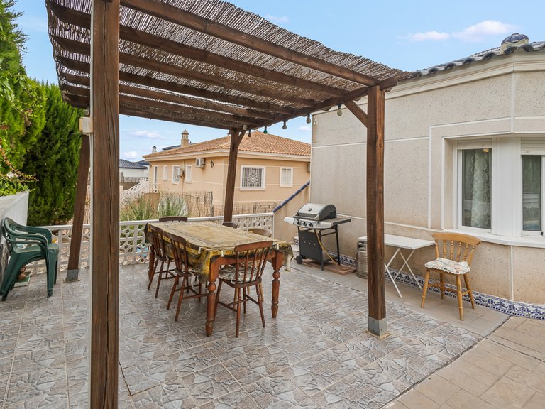 Villa for Sale in Algorfa, Alicante 13