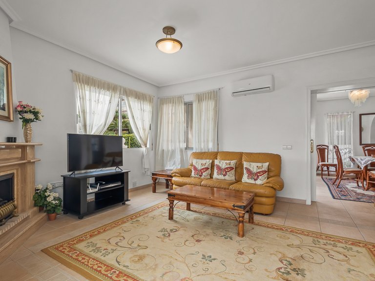 Villa for Sale in Algorfa, Alicante 21