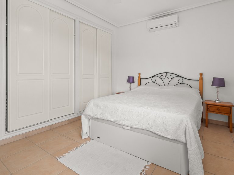 Villa for Sale in Algorfa, Alicante 31