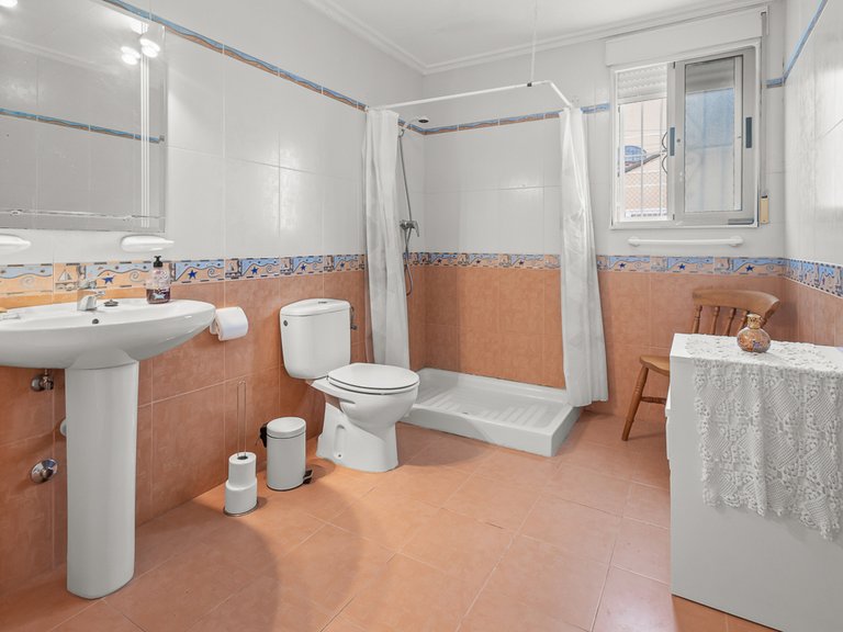 Villa for Sale in Algorfa, Alicante 47