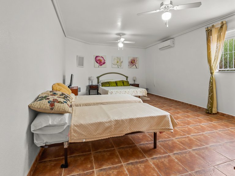 Villa for Sale in Algorfa, Alicante 49