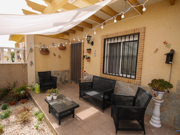 Town House for Sale in Villamartin, Alicante 3