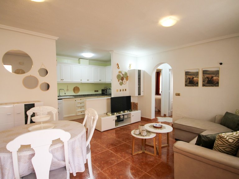 Town House for Sale in Villamartin, Alicante 5