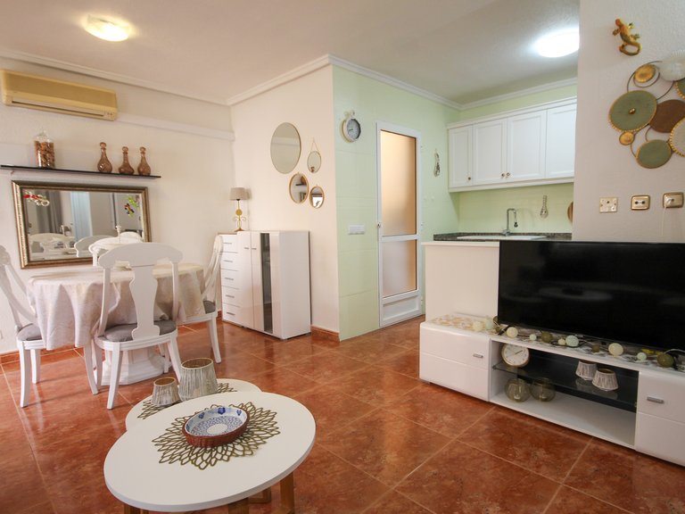 Town House for Sale in Villamartin, Alicante 7