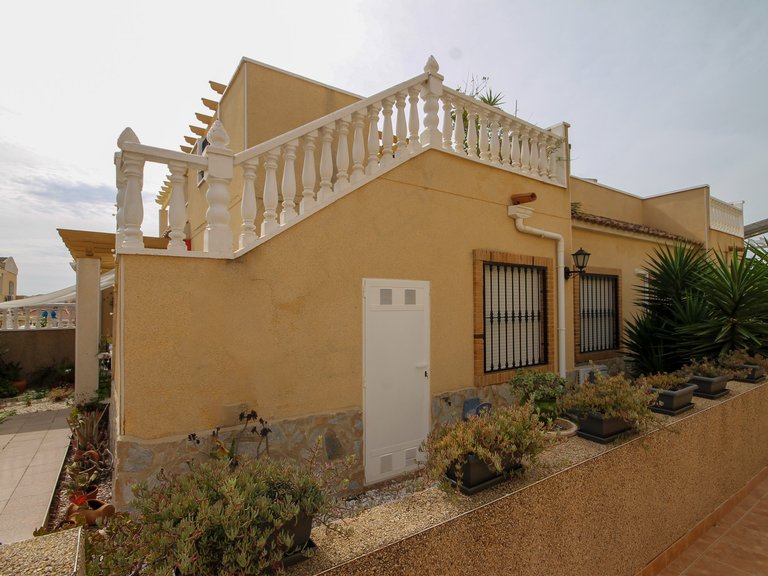 Town House for Sale in Villamartin, Alicante 17