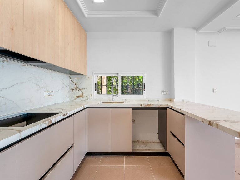 Villa for Sale in Torrevieja, Alicante 10