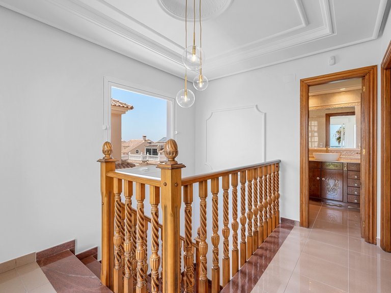 Villa for Sale in Torrevieja, Alicante 17