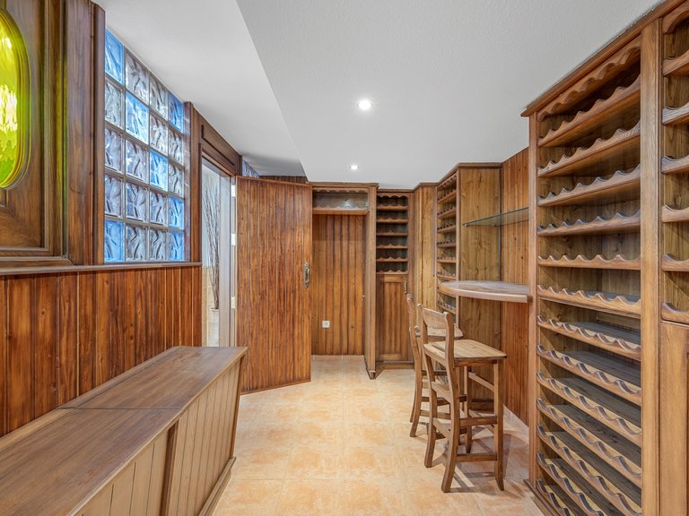 Villa for Sale in Torrevieja, Alicante 42