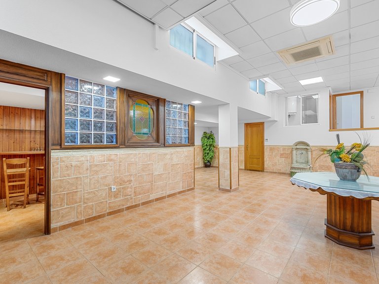 Villa for Sale in Torrevieja, Alicante 44