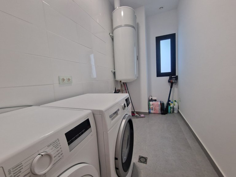 Villa for Sale in Guardamar Del Segura, Alicante 27