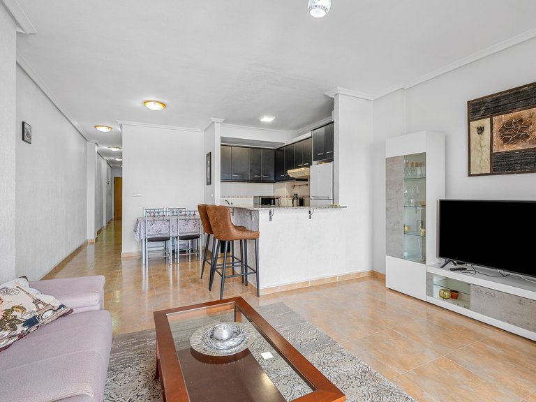 Apartment for Sale in Almoradi, Alicante 4