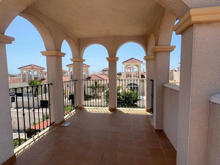 Villa for Sale in Algorfa, Alicante 7
