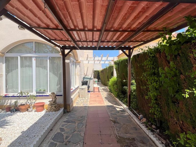 Villa for Sale in Algorfa, Alicante 20