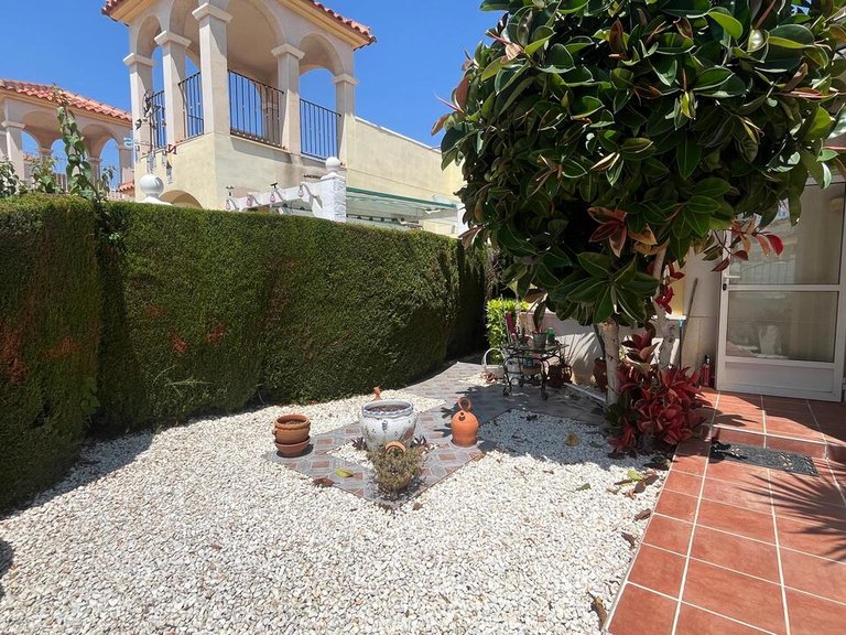Villa for Sale in Algorfa, Alicante 24