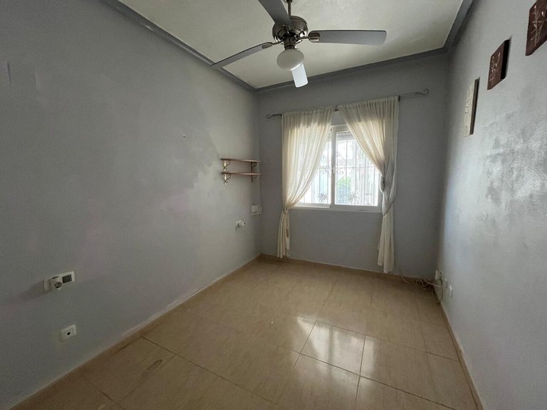 Villa for Sale in Algorfa, Alicante 28