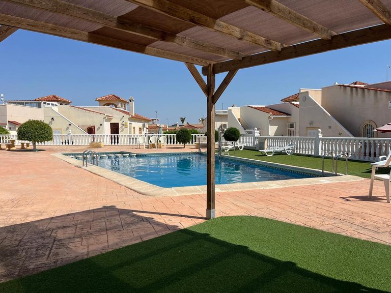 Villa for Sale in Algorfa, Alicante 38
