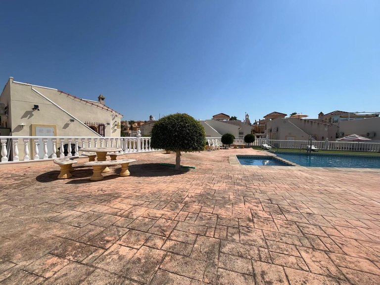 Villa for Sale in Algorfa, Alicante 41