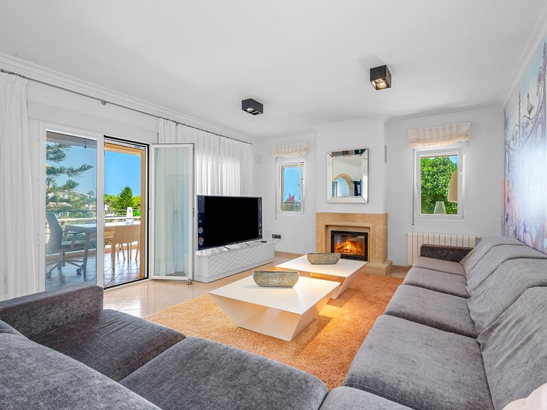 Villa for Sale in Benissa, Alicante 28