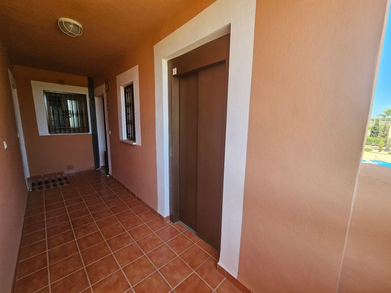 Apartment for Sale in Villamartin, Alicante 38
