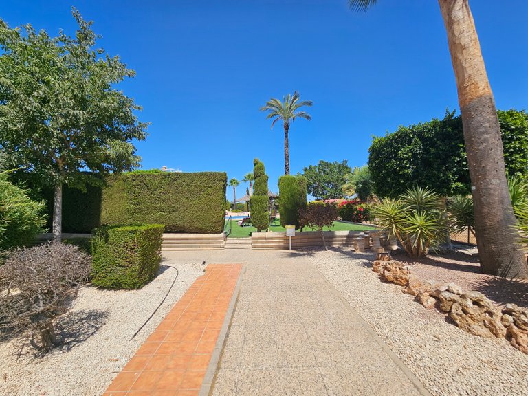 Apartment for Sale in Villamartin, Alicante 42