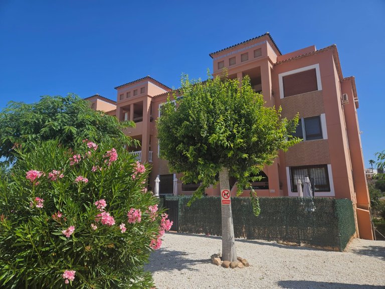 Apartment for Sale in Villamartin, Alicante 45