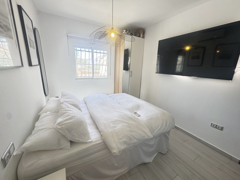 Villa for Sale in Villamartin, Alicante 16