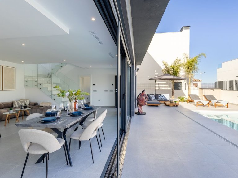 Villa for Sale in Algorfa, Alicante 4