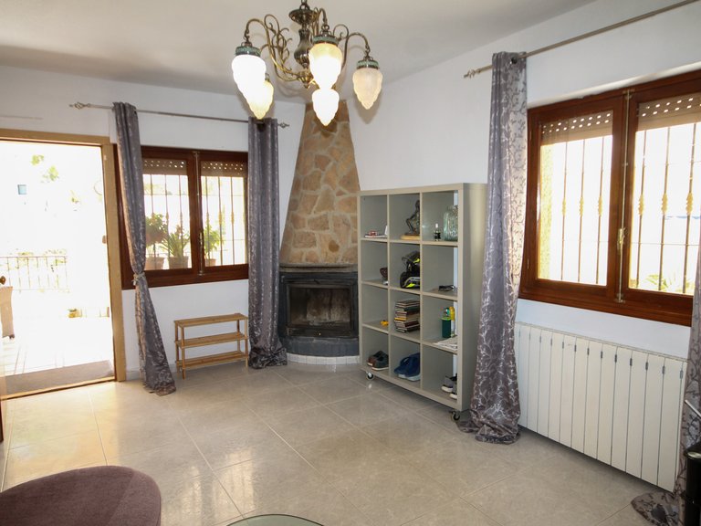 Villa for Sale in Villamartin, Alicante 9