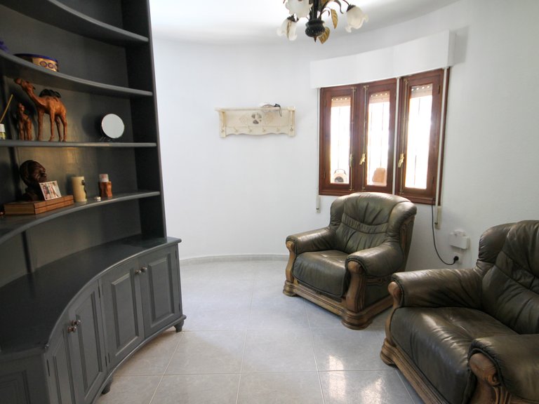 Villa for Sale in Villamartin, Alicante 17