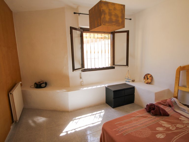 Villa for Sale in Villamartin, Alicante 27