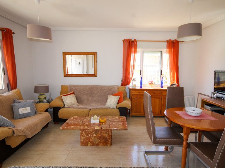 Villa for Sale in Villamartin, Alicante 4