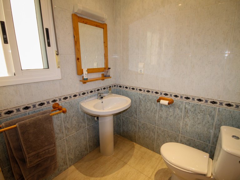 Villa for Sale in Villamartin, Alicante 14