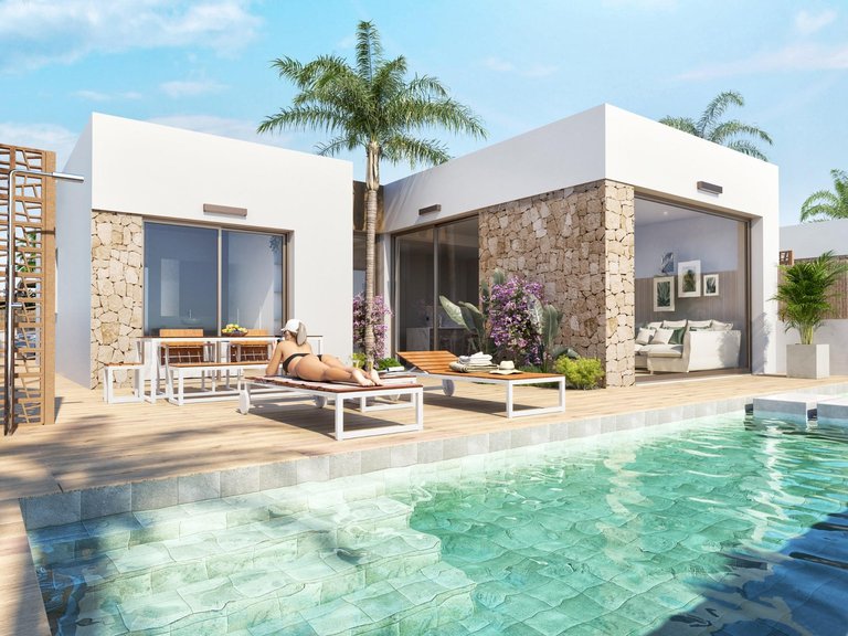 Villa for Sale in Los Alcazares, Murcia 2