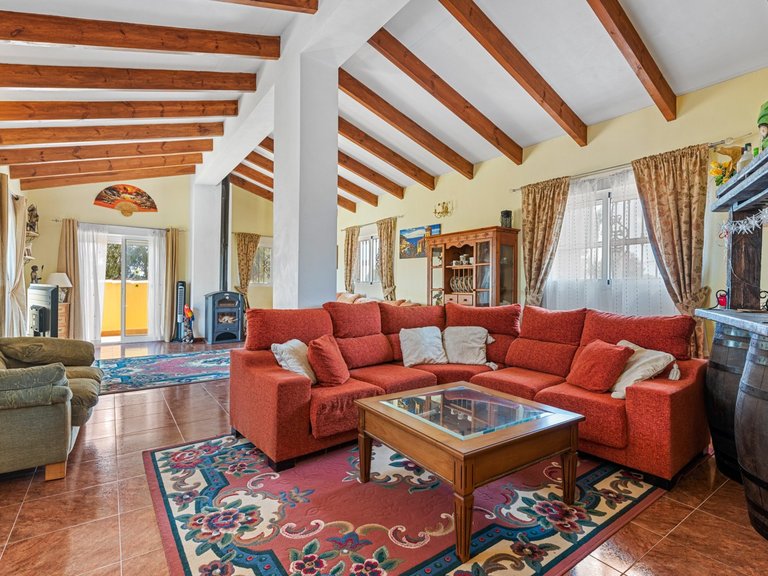 Villa for Sale in Jacarilla, Alicante 13