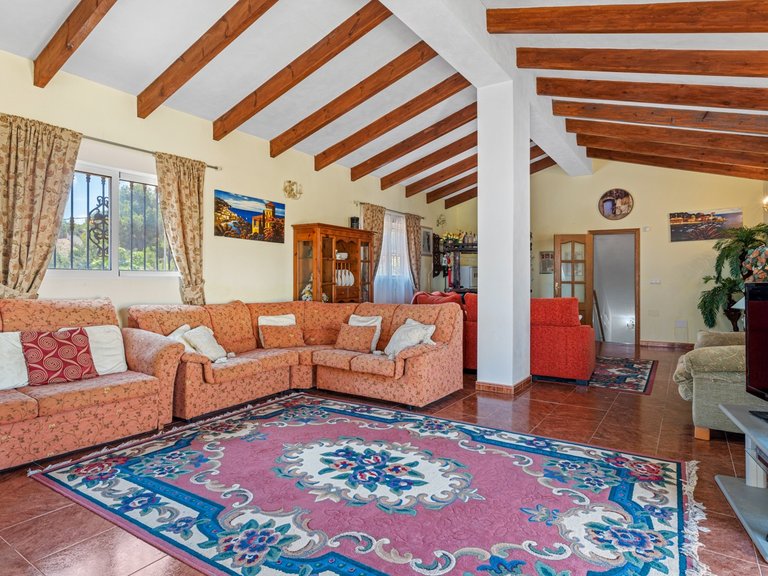 Villa for Sale in Jacarilla, Alicante 16