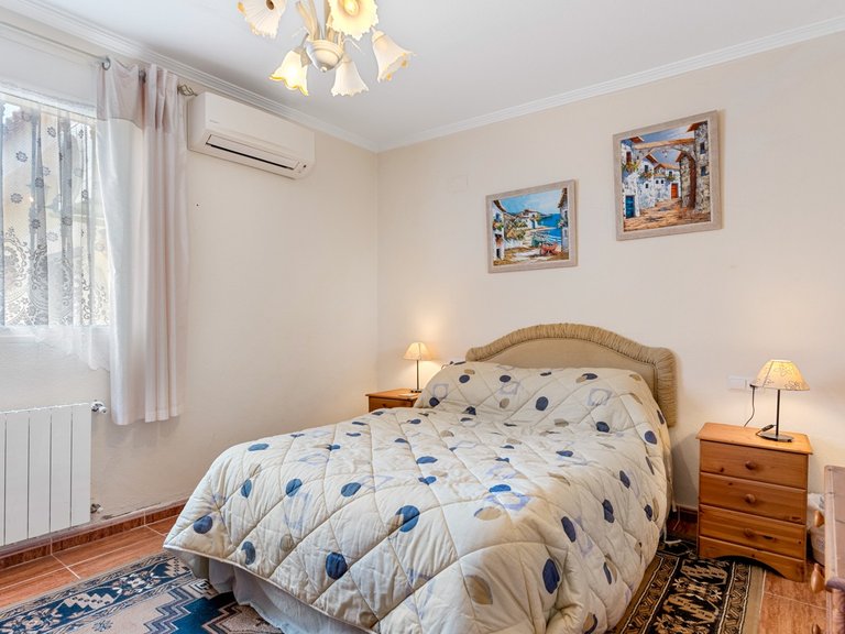 Villa for Sale in Jacarilla, Alicante 23