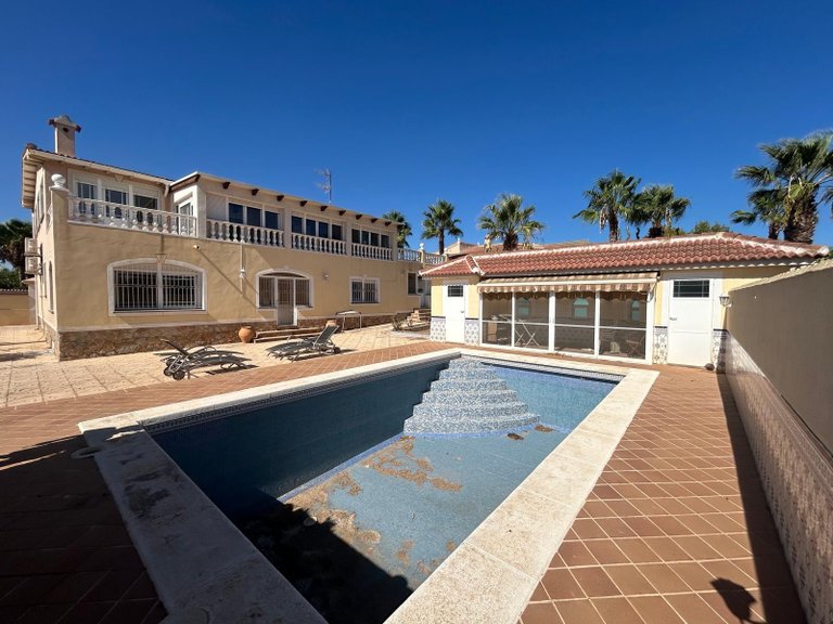 Villa for Sale in Ciudad Quesada, Alicante 26