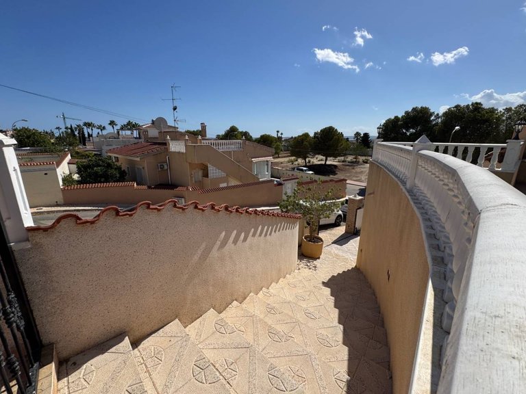 Villa for Sale in Ciudad Quesada, Alicante 28