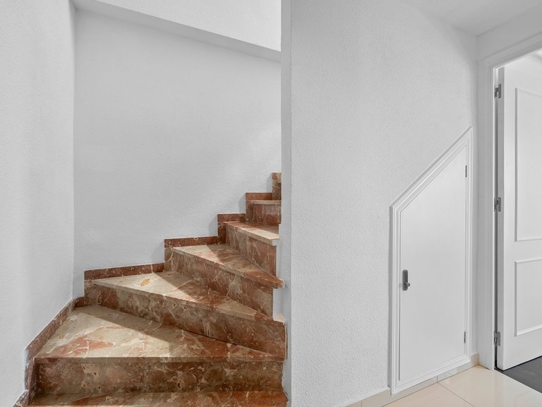 Apartment for Sale in Punta Prima, Alicante 24