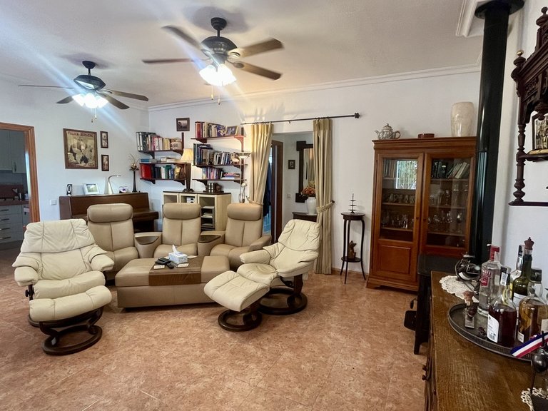 Villa for Sale in Orihuela, Alicante 37