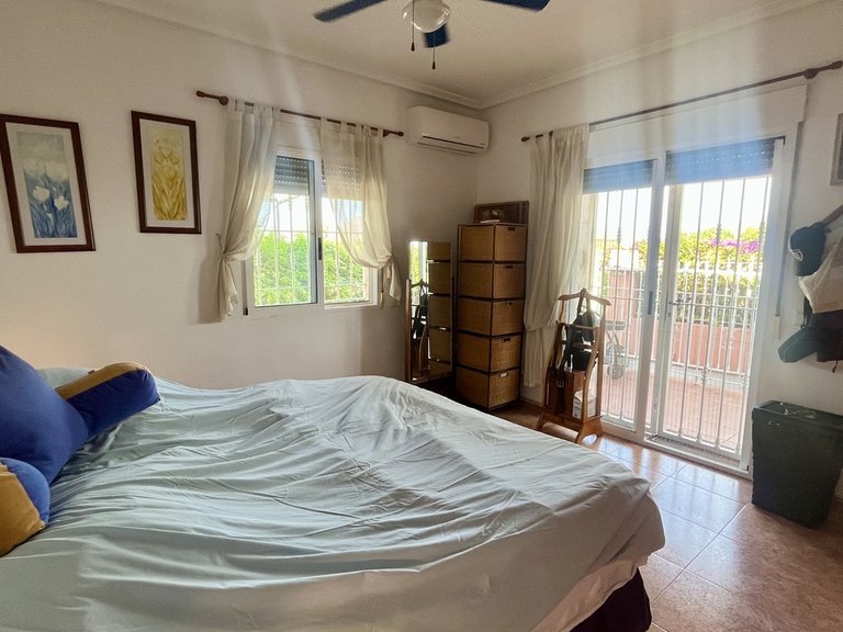 Villa for Sale in Orihuela, Alicante 42