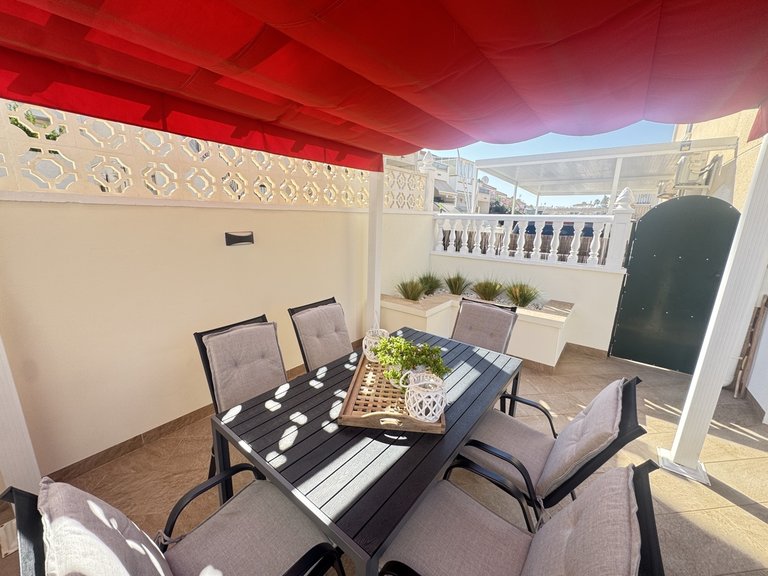 Villa for Sale in Villamartin, Alicante 5