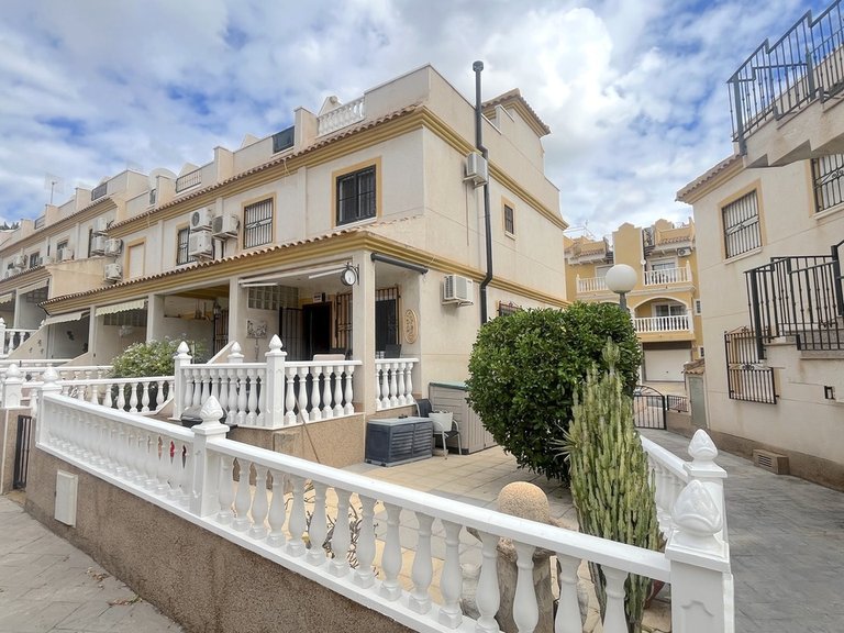 Town House for Sale in Algorfa, Alicante 22