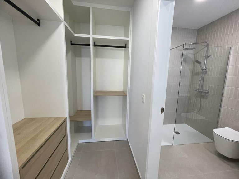 Villa for Sale in Almoradi, Alicante 44