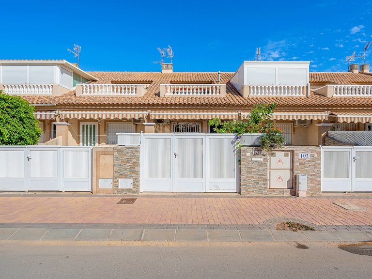 Town House for Sale in Los Alcazares, Alicante 1