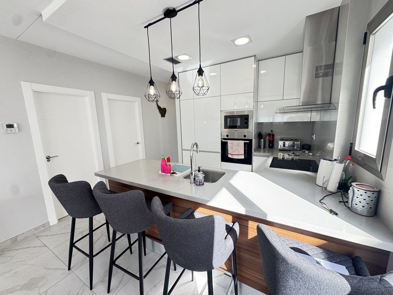 Villa for Sale in Villamartin, Alicante 5