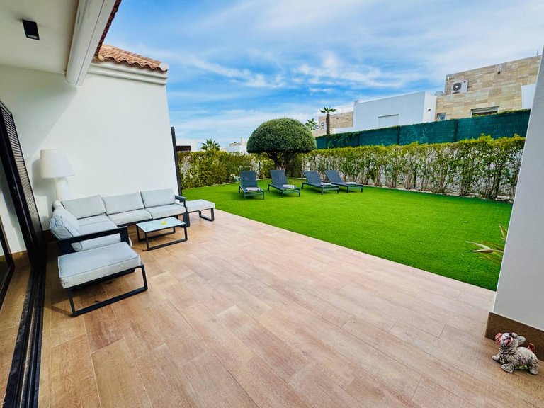 Villa for Sale in Algorfa, Alicante 26