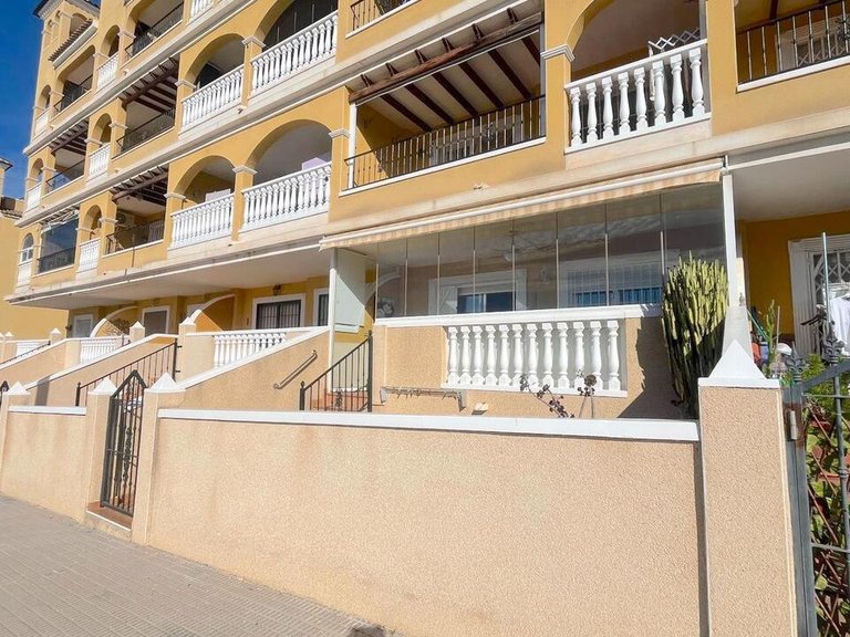 Apartment for Sale in Algorfa, Alicante 28