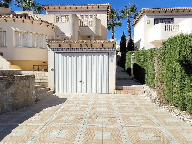 Villa for Sale in Las Ramblas, Alicante 6